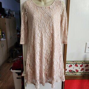 Color Me Red Cream Lace Dress Size Small